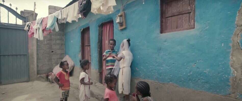 צילומי הקליפ באתיופיה. | מסך מתוך הקליפ