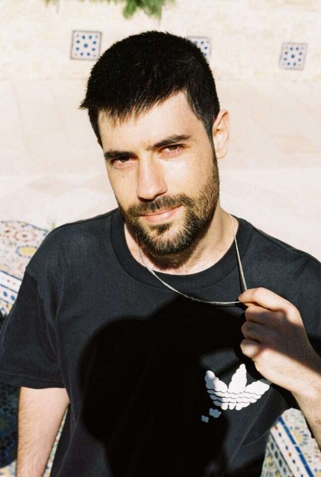 שירוטו. | לני אלוורז