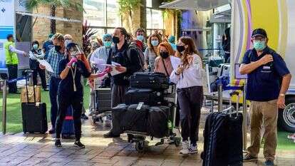 תאילנד מקבלת בברכה את התיירים הראשונים. | AFP