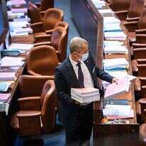 מתכוננים להתבעה על התקציב. | אוליבייה פיטוסי פלאש 90