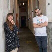 "אנחנו צעירים, וכל היצירה כאן היא ממקום ילדי כזה". כהן ופרי. | נעם ריבקין פנטון, פלאש 90