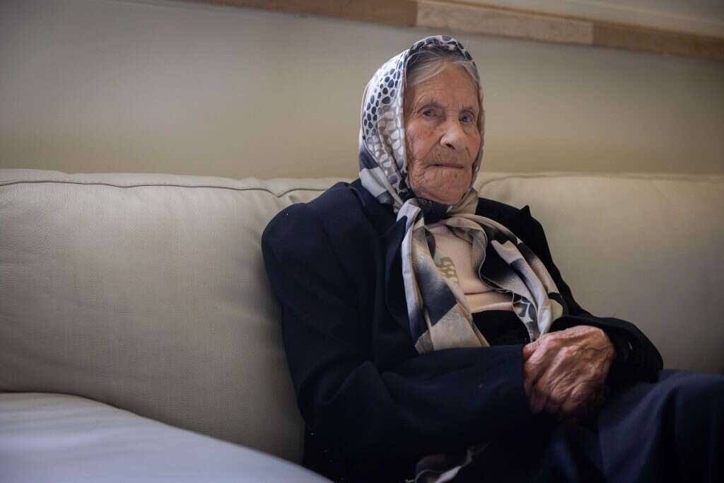 זריפה, אמו של ראש המועצה. | יונתן זינדל, פלאש 90 זריפה, אמו של ראש המועצה. | יונתן זינדל, פלאש 90