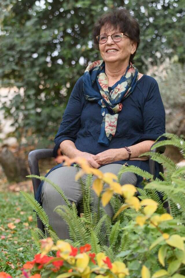 מיכל גל. | אייל מרגולין, ג'יני