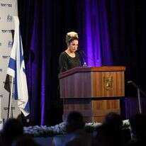 סגנית עורך מקור ראשון אורלי גולדקלנג בוועידת החינוך של מקור ראשון. | שריה דיאמנט