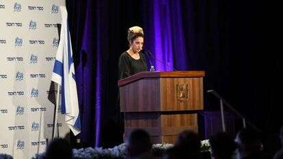 סגנית עורך מקור ראשון אורלי גולדקלנג בוועידת החינוך של מקור ראשון. | שריה דיאמנט