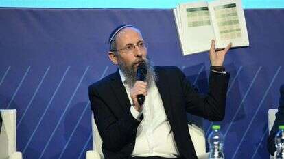 הרב יוסף צבי רימון בוועידת החינוך של מקור ראשון. | שריה דיאמנט