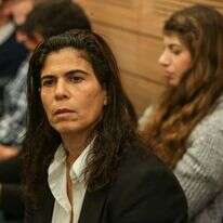 יעל ארד. | אורן בן חקון