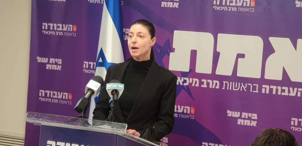 השרה מרב מיכאלי בישיבת סיעת העבודה. | עטרה גרמן