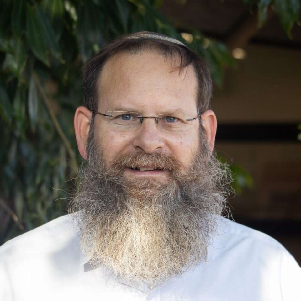 הרב יואל מנוביץ', ישיבת הגולן. | באדיבות ישיבת הגולן הרב יואל מנוביץ', ישיבת הגולן. | באדיבות ישיבת הגולן