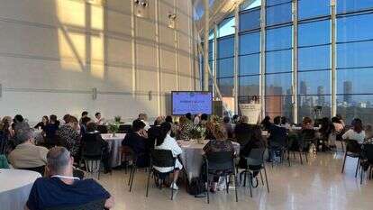 עשייה חברתית למען קירוב בין חלקי החברה הישראלית. כנס "קרן שותפות". | לורה גולדמן