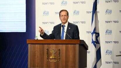 "אני לא יכול להתחיל את השבת בלי מוסף שבת". הנשיא יצחק הרצוג בועידת החינוך של מקור ראשון, השבוע. | שריה דיאמנט