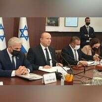 ישיבת הממשלה, הבוקר. | עטרה גרמן