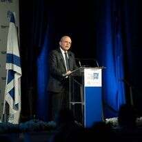 בן־שבת בוועידת החינוך,בירושלים. | שריה דיאמנט