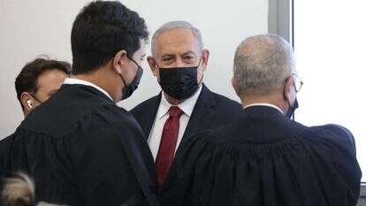 ראש האופוזיציה בנימין נתניהו בבית המשפט. | אמיל סלמן