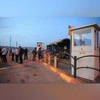 זירת הפיגוע בצומת תפוח בו נרצח יהודה גואטה ובניה פרץ נפצע. | יוסי זליגר