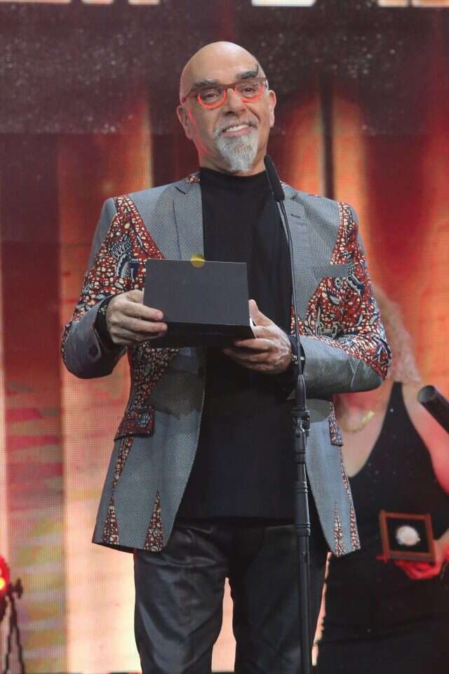 לפתוח לו בלוג. ישראל אהרוני. | קוקו