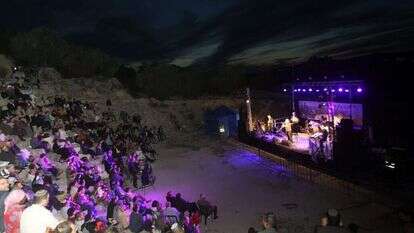 בזמן בילוי, הציוני־דתי קרוב יותר למוקד "העולם". בועז שרעבי בהופעה בסבסטיה, 2013. | מרים צחי