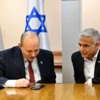 שר החוץ וראש הממשלה. | חיים צח, לע"מ