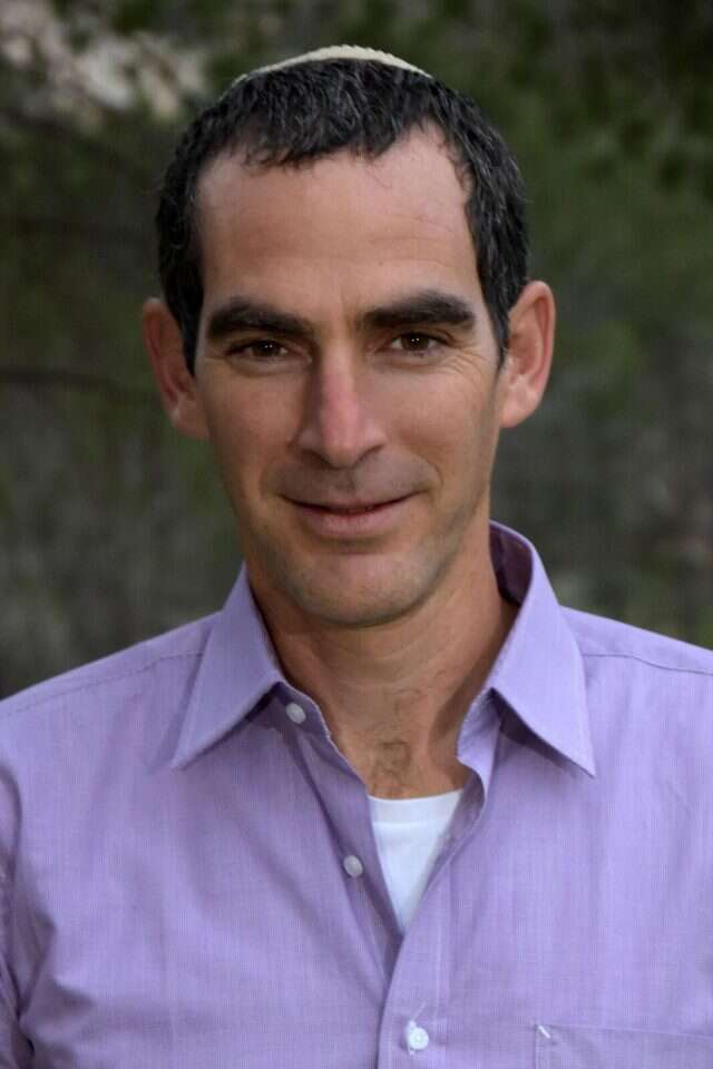 יוחאי רוזנברג. | משה קדוש