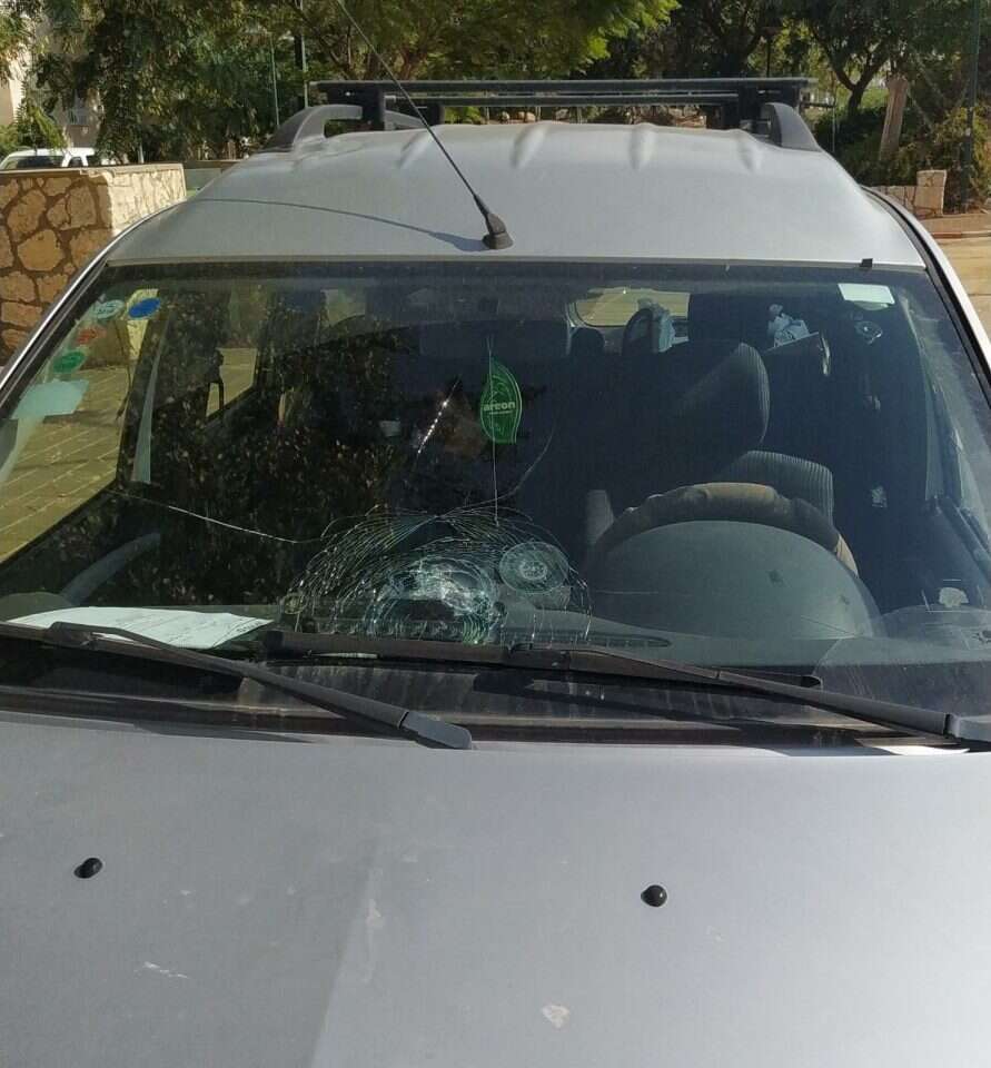 נזקי יידוי אבנים בשומרון