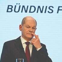 קר רוח, אך לא אמן רטורי. שולץ. | איי.אף.פי