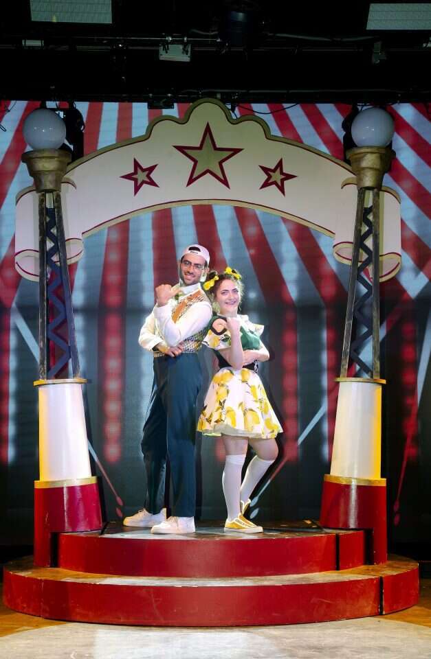 מגי'ק קאס. | משה שי