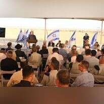 בני גנץ נואם בטקס. קרדיט | טל עוז, משרד הביטחון. בני גנץ נואם בטקס. קרדיט | טל עוז, משרד הביטחון.