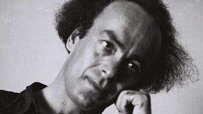 היה סלחן גדול כלפי בני טיפוחיו שחלקם בעטו בו. אברהם שלונסקי, 1936. | זלוטן קלוגר, לע"מ היה סלחן גדול כלפי בני טיפוחיו שחלקם בעטו בו. אברהם שלונסקי, 1936. | זלוטן קלוגר, לע"מ