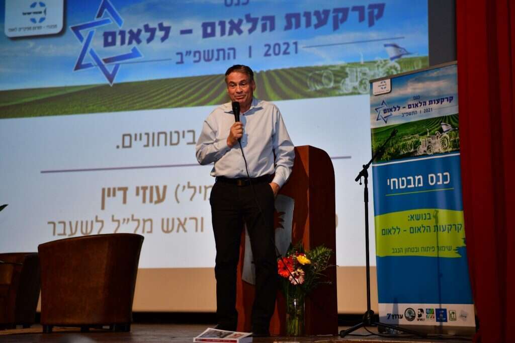 עוזי דיין בכנס "קרקעות הלאום - ללאום" שהתקיים בעומר, השבוע. | מאיר אליפור