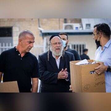 בנימין זאבי מחוץ לבית המשפט. | יונתן זינדל/פלאש90