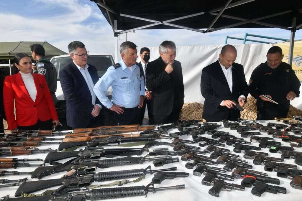 חיים צח/ לע"מ