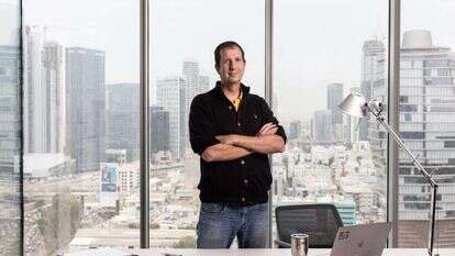 ד"ר רועי ששון. | אריק סולטן