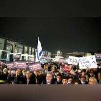 הפגנת הימין בכיכר הבימה בתל־אביב. | יוסי זליגר