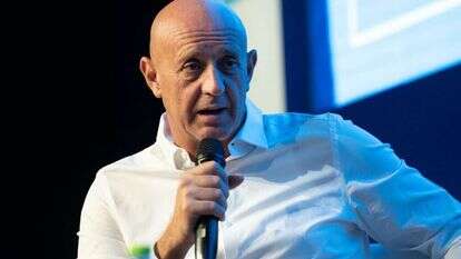 יגאל סלוביק בוועידת החינוך של מקור ראשון. | שריה דיאמנט