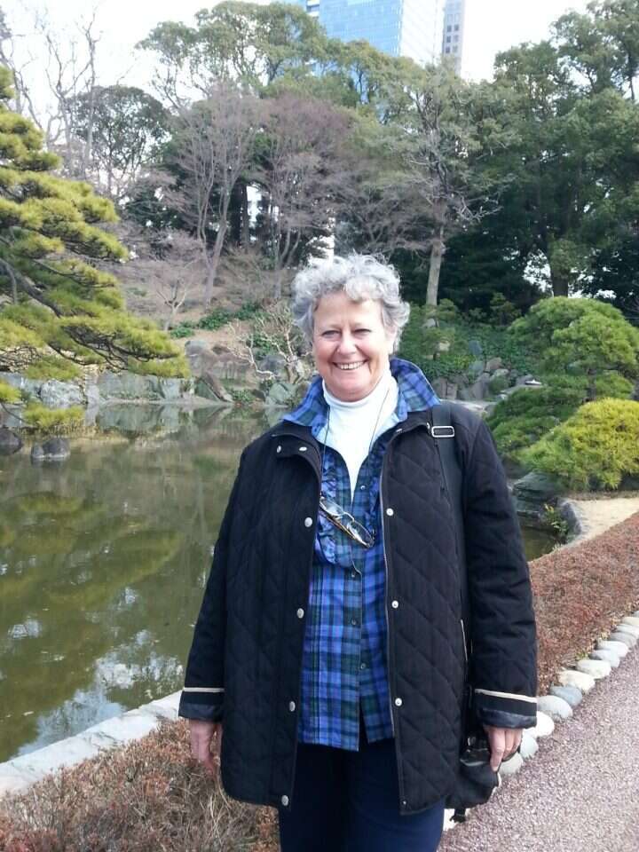 ד"ר חיה אוסטרוב