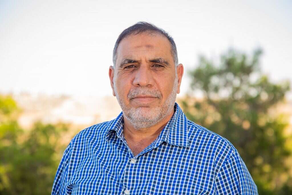 יוּסף אבו־ג'עפר. | אליאב מייסון יוּסף אבו־ג'עפר. | אליאב מייסון