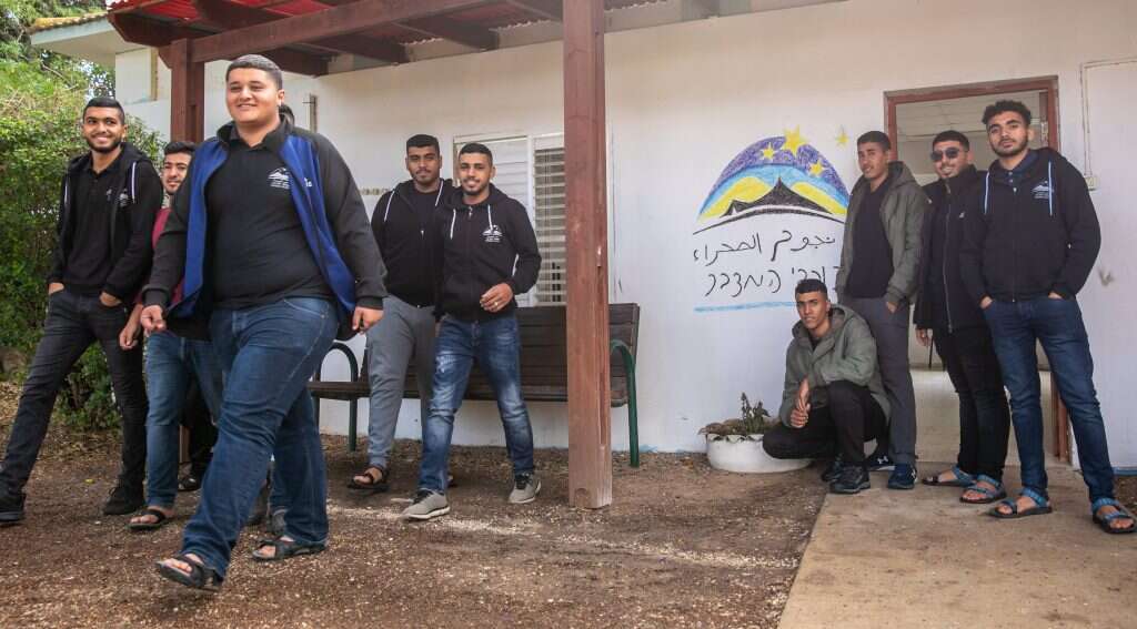 לקח זמן להיפתח. צעירים בתוכנית. | יוסי אלוני לקח זמן להיפתח. צעירים בתוכנית. | יוסי אלוני