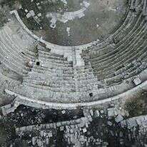 התיאטרון בשומרון הקדומה (סבסטיה). | שומרים על הנצח