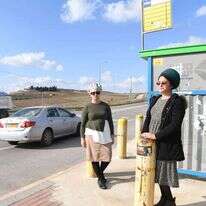 אוראל גורפינקל (מימין) ורבקה מדמוני בצומת שילה. | יוסי זליגר