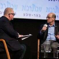 מנהל בי"ח סורוקה, ד"ר שלומי קדוש בשבתרבות. | ללא קרדיט