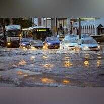 רחוב מוצף בתל-אביב, 2021. | אבשלום ששוני/פלאש90