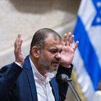 ח"כ ואליד טאהא נואם במליאה. | אוליבייה פיטוסי, פלאש 90