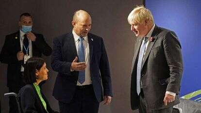 ג'ונסון, בנט ואלהרר בוועידת האקלים בגלזגו, בחודש הקודם. | גטי אימג'ס