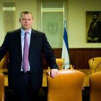 אלי גרונר. | אריק סולטן