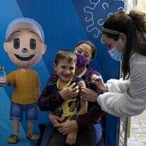 מתחם חיסונים של קופ"ח כללית. | אוליבייה פיטוסי, פלאש 90