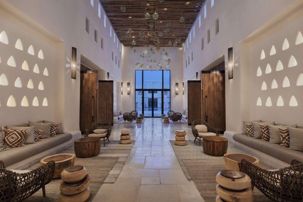 לובי מלון קדמא. | אסף פינצ'וק