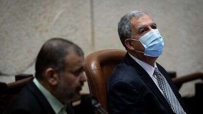 יו"ר הכנסת מיקי לוי במהלך דיון במליאה. | יונתן זינדל/פלאש90