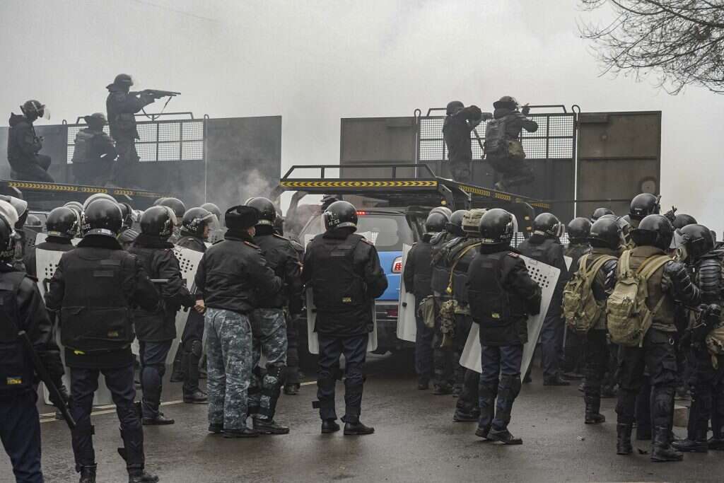 המהומות בקזחסטן. | EPA המהומות בקזחסטן. | EPA