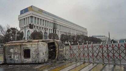 המהומות בקזחסטן. | EPA המהומות בקזחסטן. | EPA