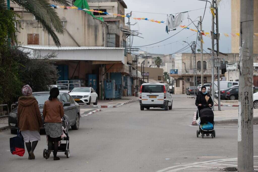 לוד. | יוסי אלוני